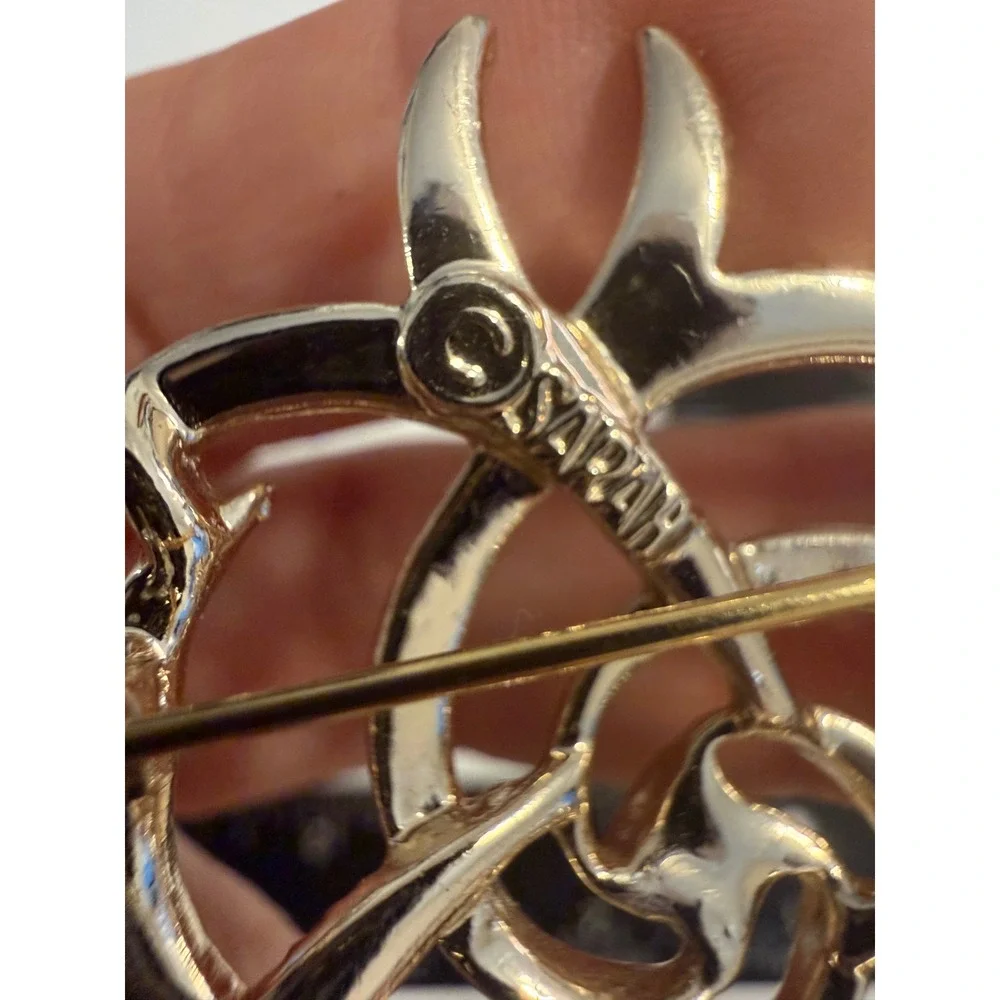 Sarah Coventry Silver Tone Swirl Sunburst Brooch Pin Mid Century Modern Vintage